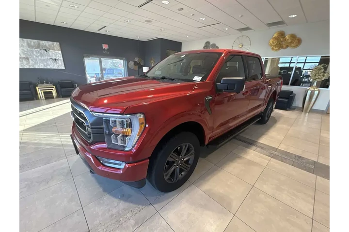 $38472 : Ford F-150 2023 4x4 XLT 4dr image 7