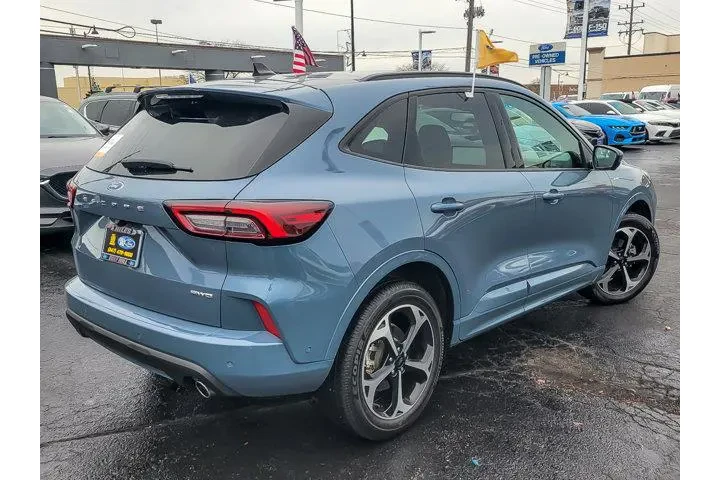 $29870 : Ford Escape 2024 AWD ST-Line image 8