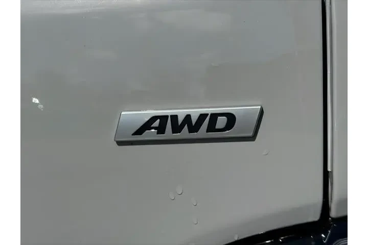 $21866 : Hyundai KONA 2023 AWD SEL 4d image 10