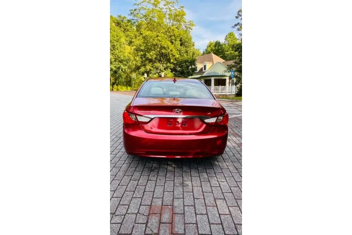 $5399 : 2013 Sonata GLS image 6