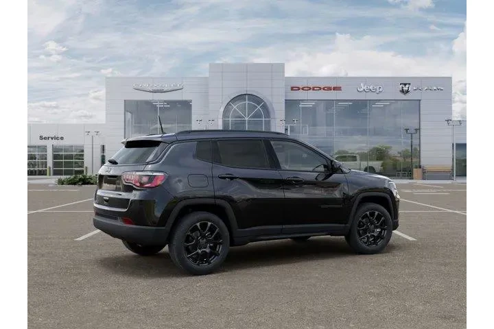 $26556 : Jeep Compass 2025 4x4 Latitu image 4