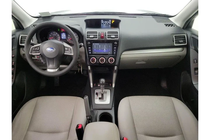 $15998 : Subaru Forester 2016 AWD 2.5 image 9