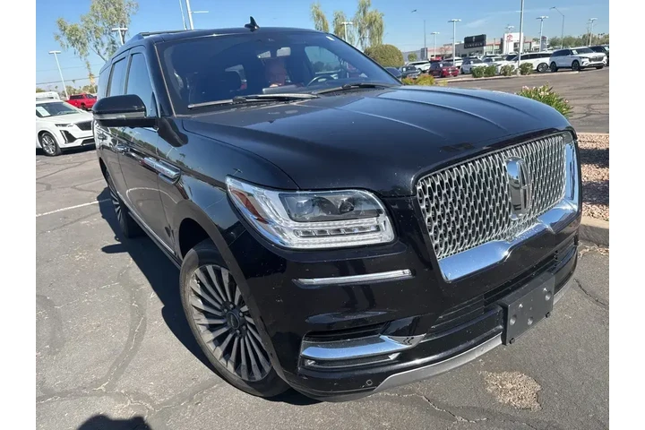 $28998 : Lincoln Navigator 2019 4x4 R image 4