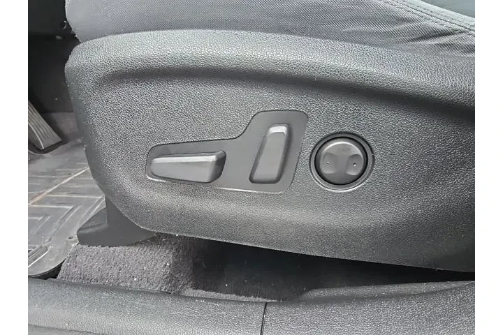 $10000 : Kia Sorento 2018 LX 4dr SUV image 9