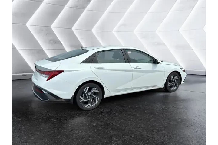 $20500 : Hyundai ELANTRA 2024 SEL 4dr image 6