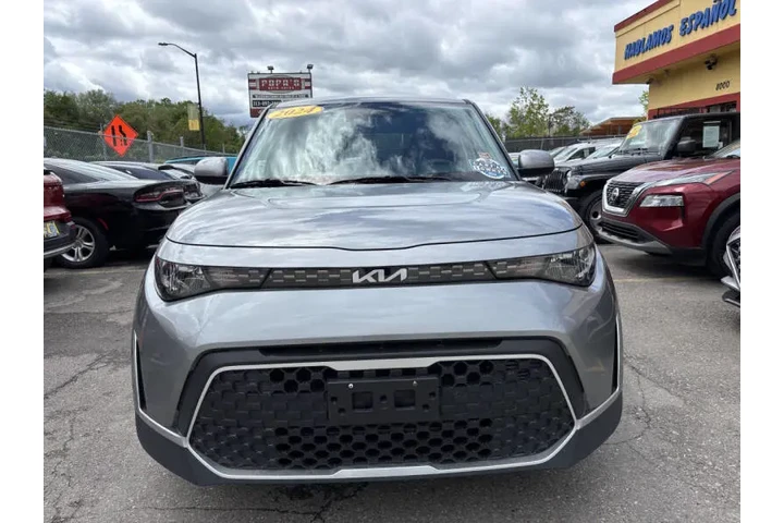 $20995 : 2024 Soul LX image 3