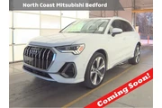 Audi Q3 2021 AWD quattro S l en Cleveland