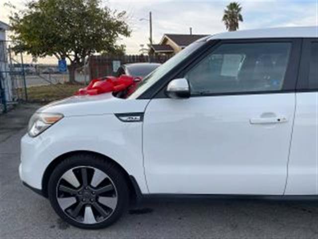 $8295 : 2015 KIA SOUL2015 KIA SOUL image 5