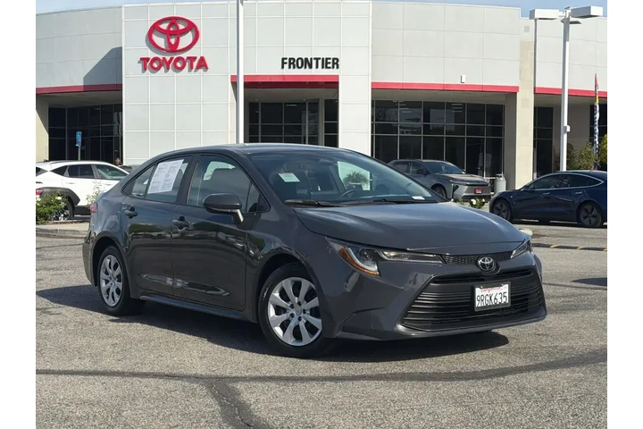 $24250 : Toyota Corolla 2025 LE 4dr S image 1