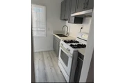$1675 : Single Studio thumbnail