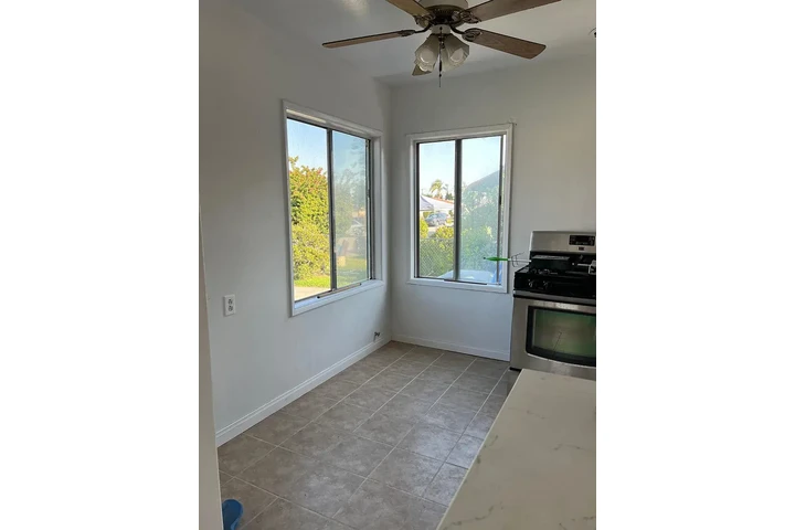 $1200 : Norwalk - Single Family Home image 5