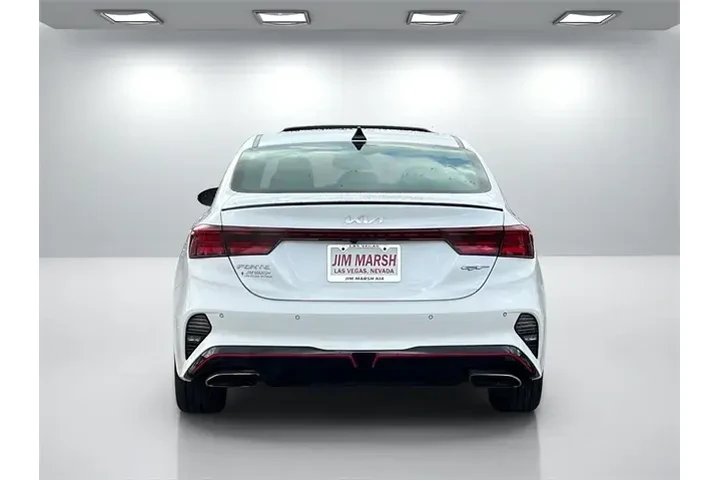 $17580 : Kia Forte 2023 GT 4dr Sedan image 4