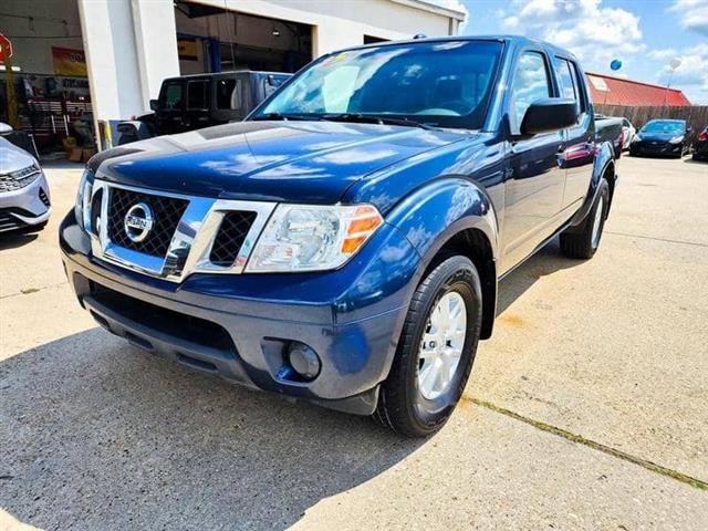 $18995 : 2017 Frontier Crew Cab For Sa image 10