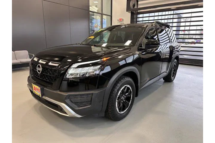 $34395 : Nissan Pathfinder 2024 AWD R image 2