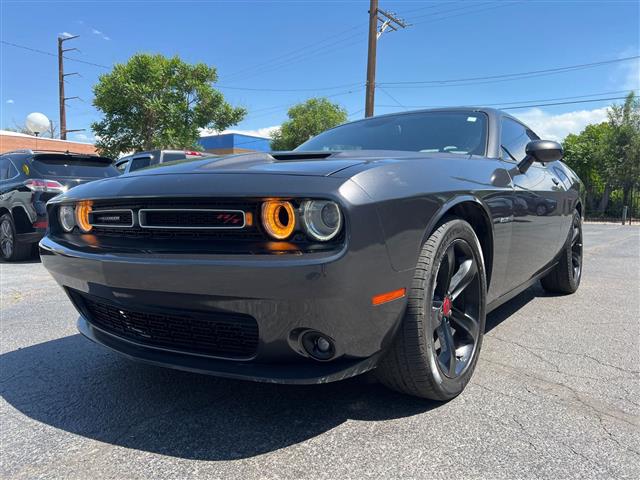 $17888 : 2018 Challenger R/T, FAST, AF image 3