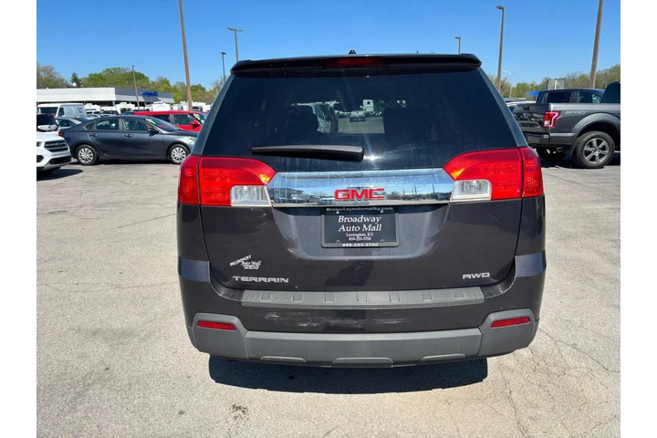 2013 GMC Terrain AWD 4dr SLE image 3