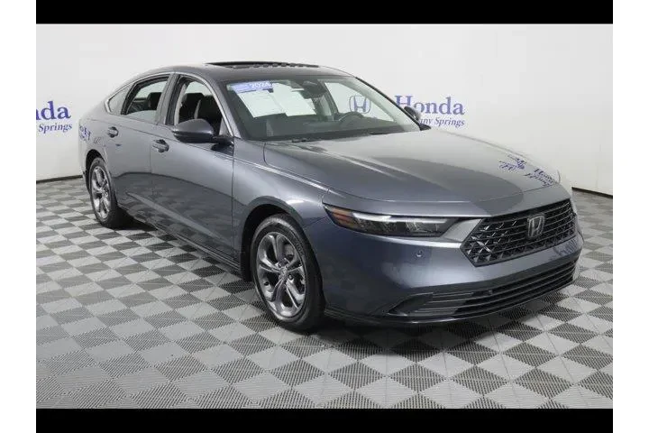$30875 : Honda Accord Hybrid 2024 EX- image 1