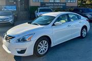 $7900 : 2015 Altima 2.5 SV thumbnail