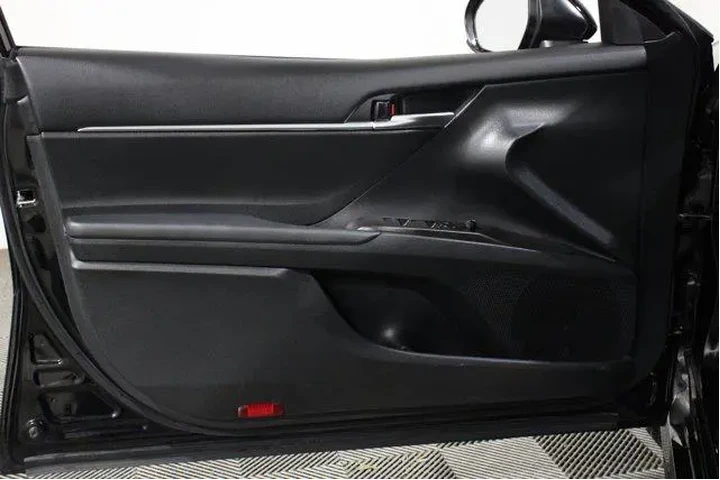 $25989 : Toyota Camry 2024 LE 4dr Sed image 6