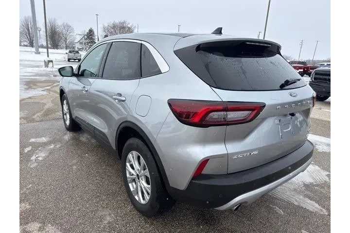 $23499 : Ford Escape 2023 AWD Active image 7