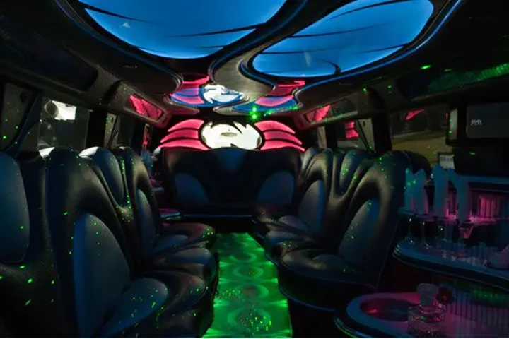 Los Precios MAs bajos la limo image 10