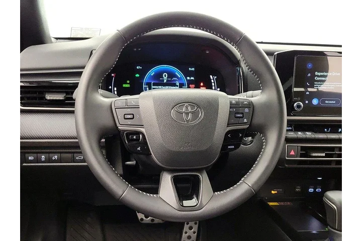 $32998 : Toyota Camry 2025 SE 4dr Sed image 10