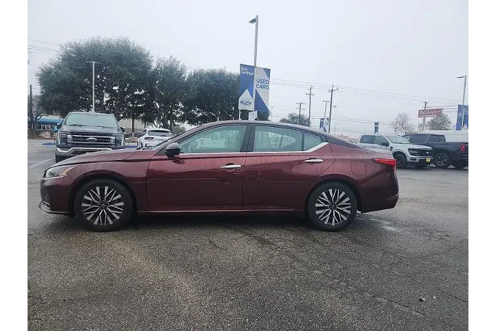 $20999 : Nissan Altima 2024 2.5 SV 4d image 4