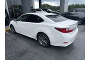 $17775 : Lexus ES 300h 2016 4dr Sedan thumbnail