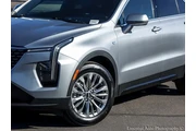 $30397 : Cadillac XT4 2024 4x4 Premiu thumbnail