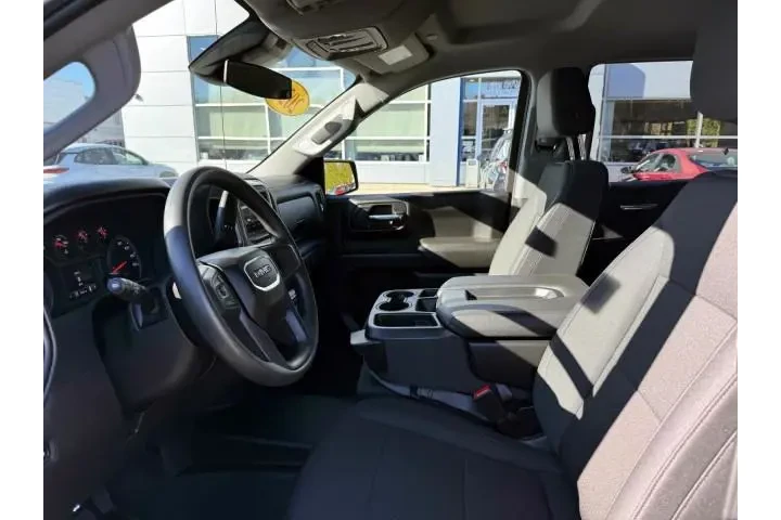 $37999 : GMC Sierra 1500 2024 4x4 Pro image 9