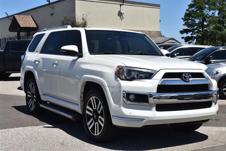 2015 4Runner Limited image 2