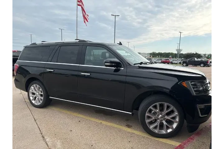 $26652 : Ford Expedition MAX 2018 4x4 image 6