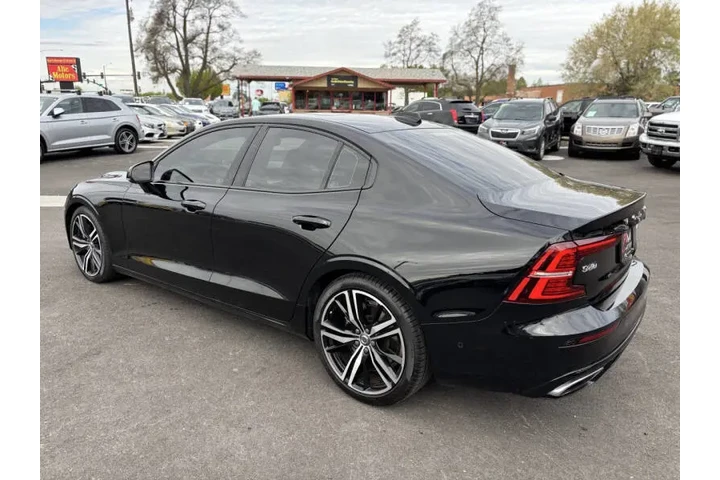 $26998 : 2021 S60 T6 R-Design image 7
