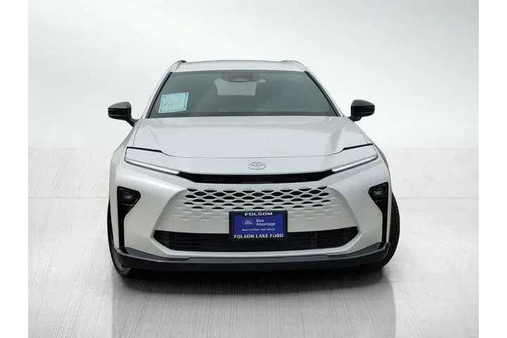 $39920 : Toyota Crown Signia 2025 AWD image 2