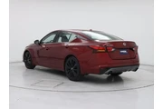 $16998 : Nissan Altima 2021 2.5 SR 4d thumbnail