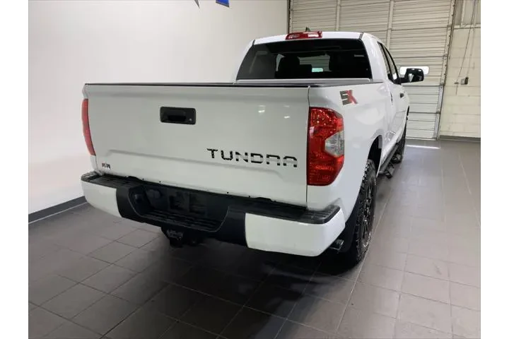 $35789 : Toyota Tundra 2020 4x4 SR5 4 image 3