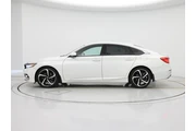 $18998 : Honda Accord 2018 Sport 4dr thumbnail