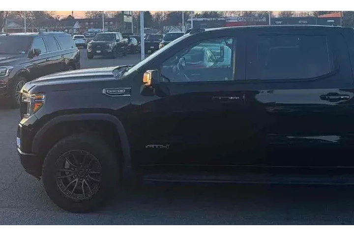 $33500 : GMC Sierra 1500 2019 4x4 AT4 image 7