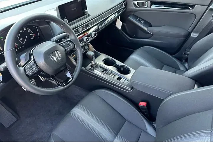 $29821 : Honda Civic Hybrid 2026 Spor image 9