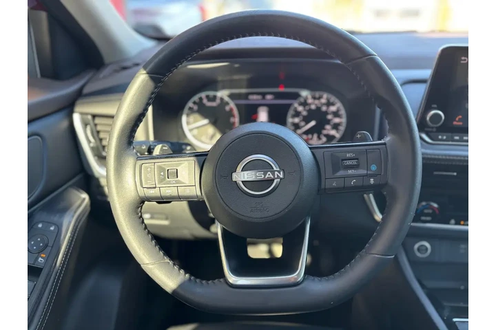 2022 Rogue SV FWD image 10