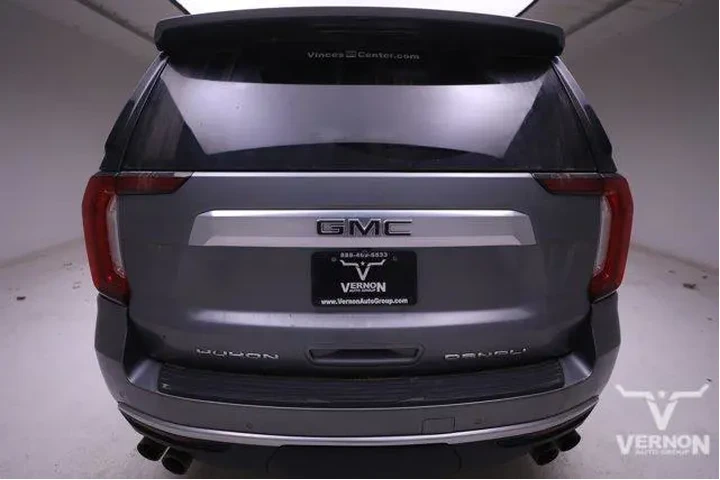 $39999 : GMC Yukon 2021 4x4 Denali 4d image 3
