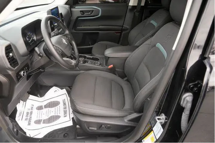 $31998 : Ford Bronco Sport 2024 AWD B image 9