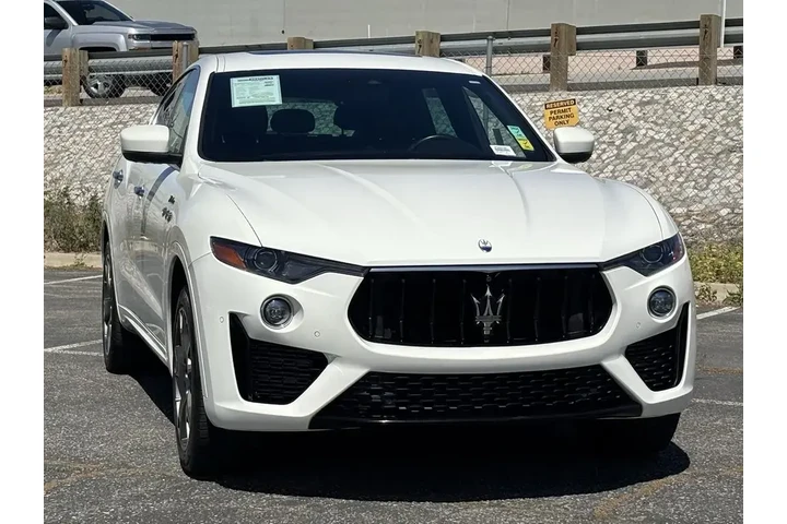 $31999 : Maserati Levante 2023 AWD Mo image 8