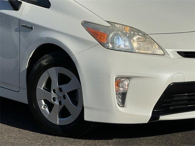 $15999 : 2014 Prius image 2