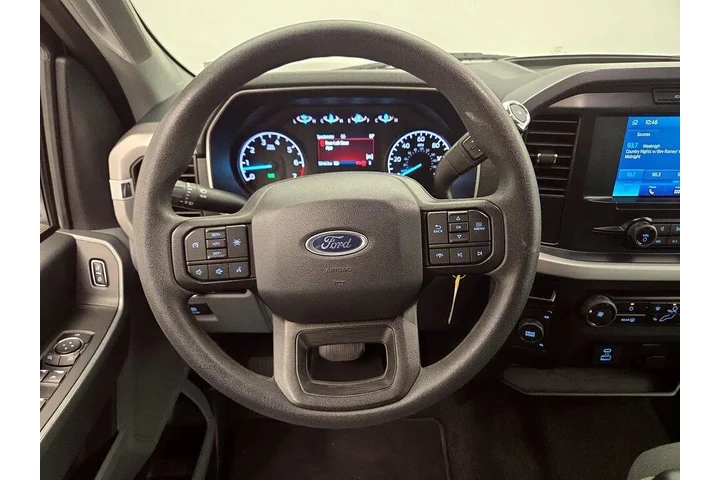 $32998 : Ford F-150 2023 4x4 XLT 4dr image 10