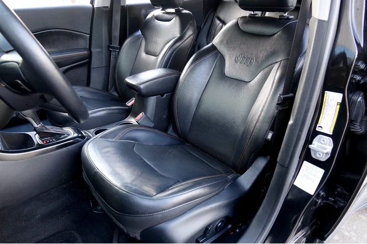 $12990 : 2019 Compass Limited FWD image 6