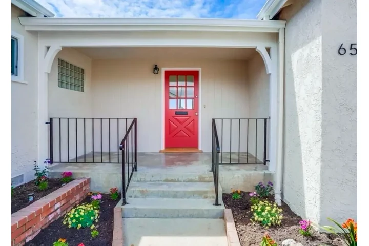 $2400 : 3 BED HOME IN WEST ADAMS, LA image 3
