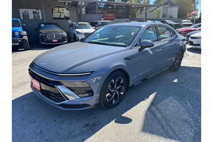 2025 Sonata SEL image 1