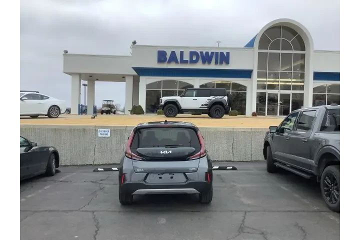 $22950 : Kia Soul 2024 EX 4dr Crossov image 6