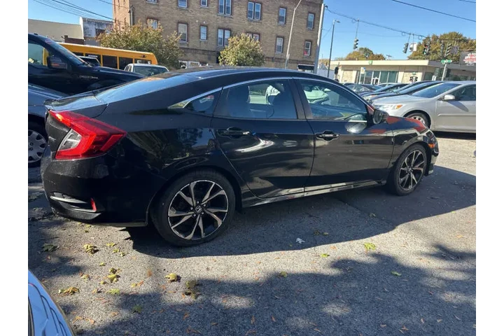 $18995 : 2020 Civic Sport image 6